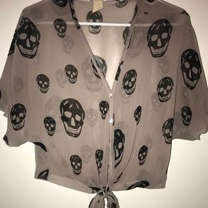 Body central crop top sheer skull top